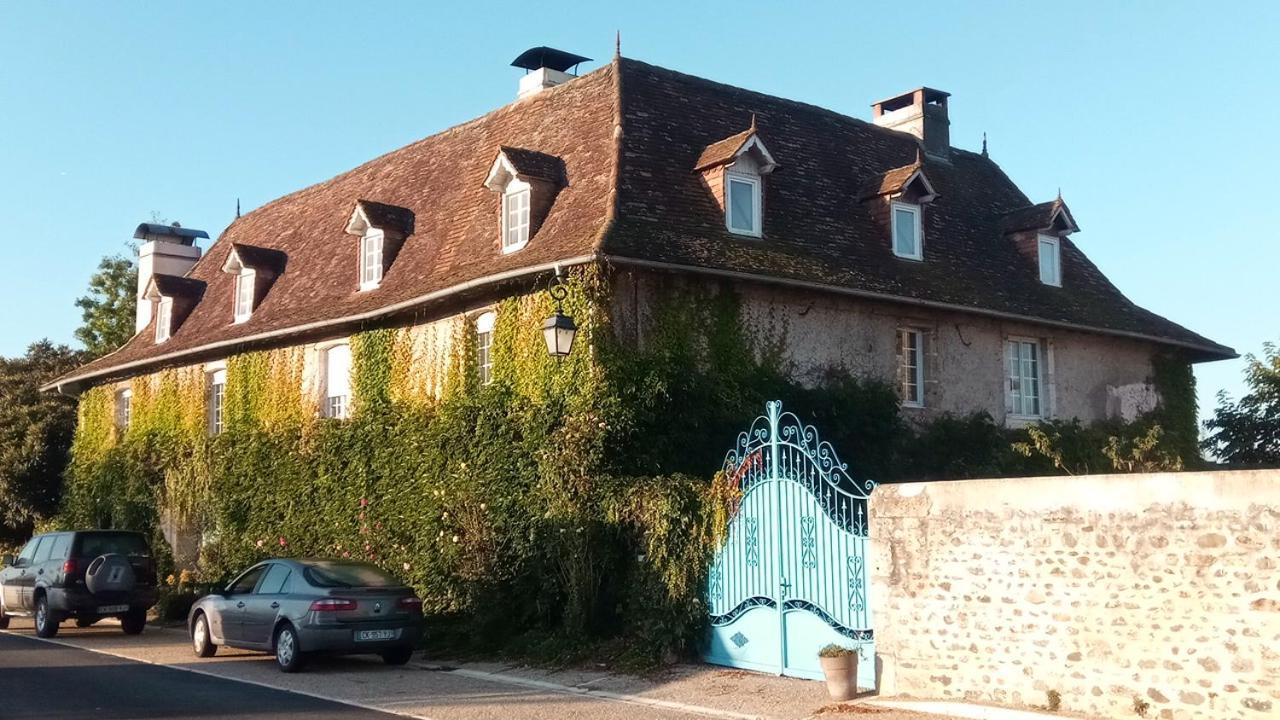 Maison Grandes Chambres Avec Cuisine -Jardin -Terrasse-Bbq Bastanes Zewnętrze zdjęcie